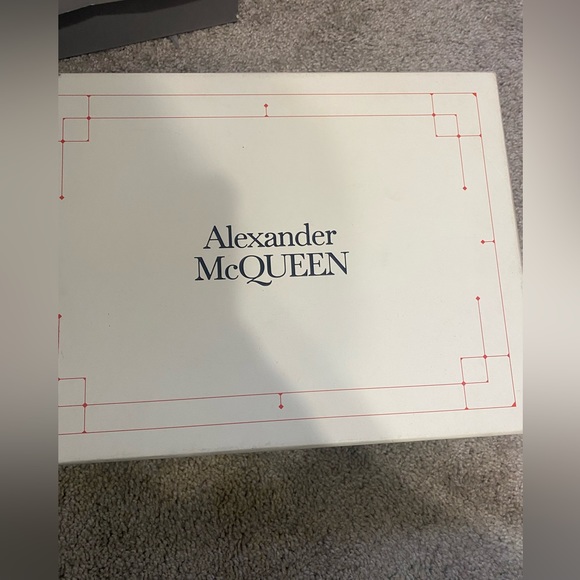 Alexander McQueen pool slides - Picture 3 of 4